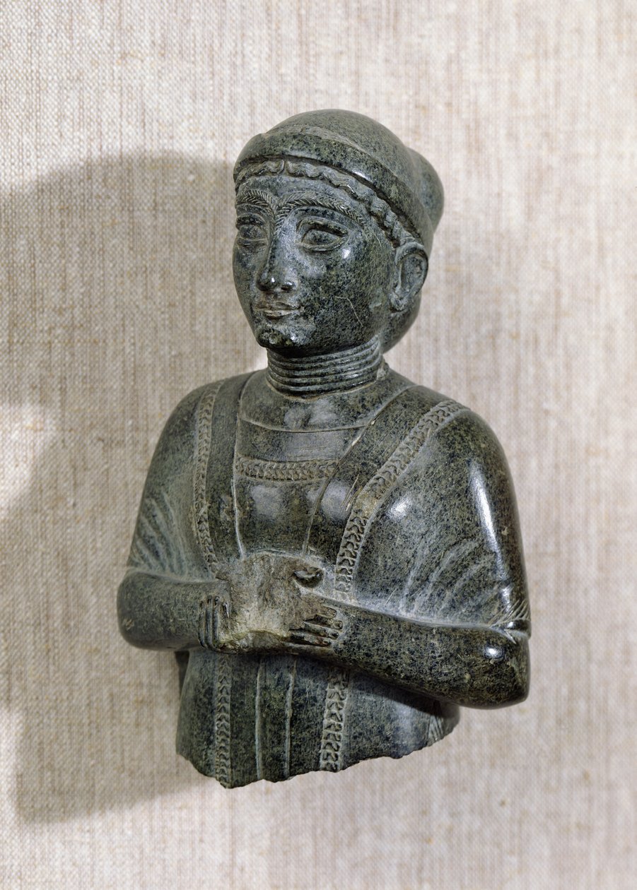 Princezna z rodu Gudea, "Žena se šátkem", z Tellohu (starověké Girsu) asi 2130-2150 př. n. l. (steatit) od Mesopotamian