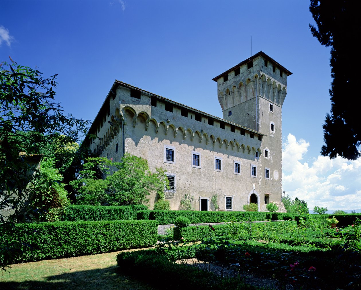 Villa il Trebbio, S. Piero a Sieve, začátek stavby 1451 (fotografie) od Michelozzo di Bartolommeo