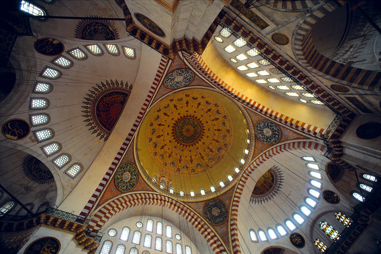 Interiér mešity Suleymaniye od Mimar Sinan