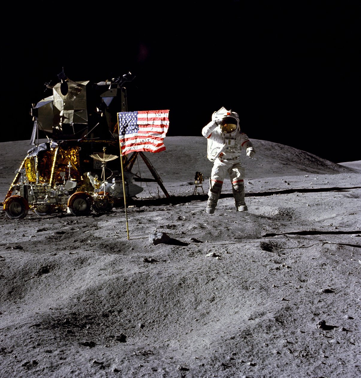 Apollo 16 - NASA, 1972. od NASA Images