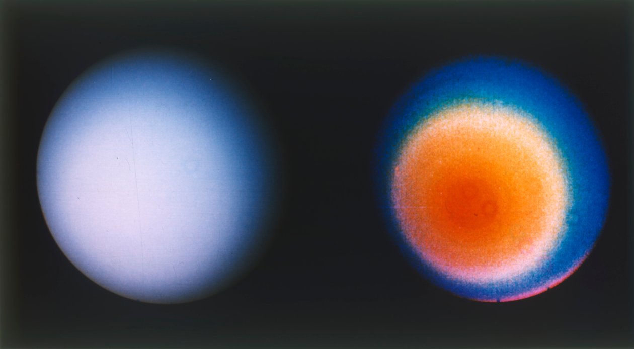 Uran z kosmické lodi Voyager 2, c1980. od NASA Images