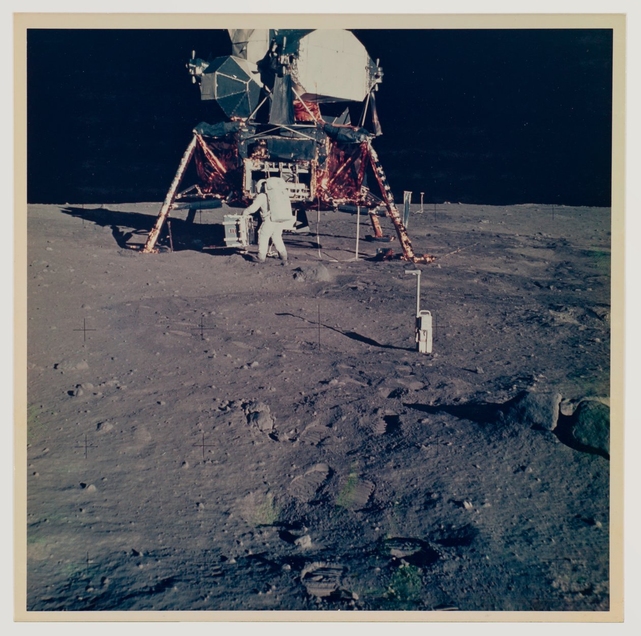 Přistání Apolla 11 na Měsíci od Neil Armstrong