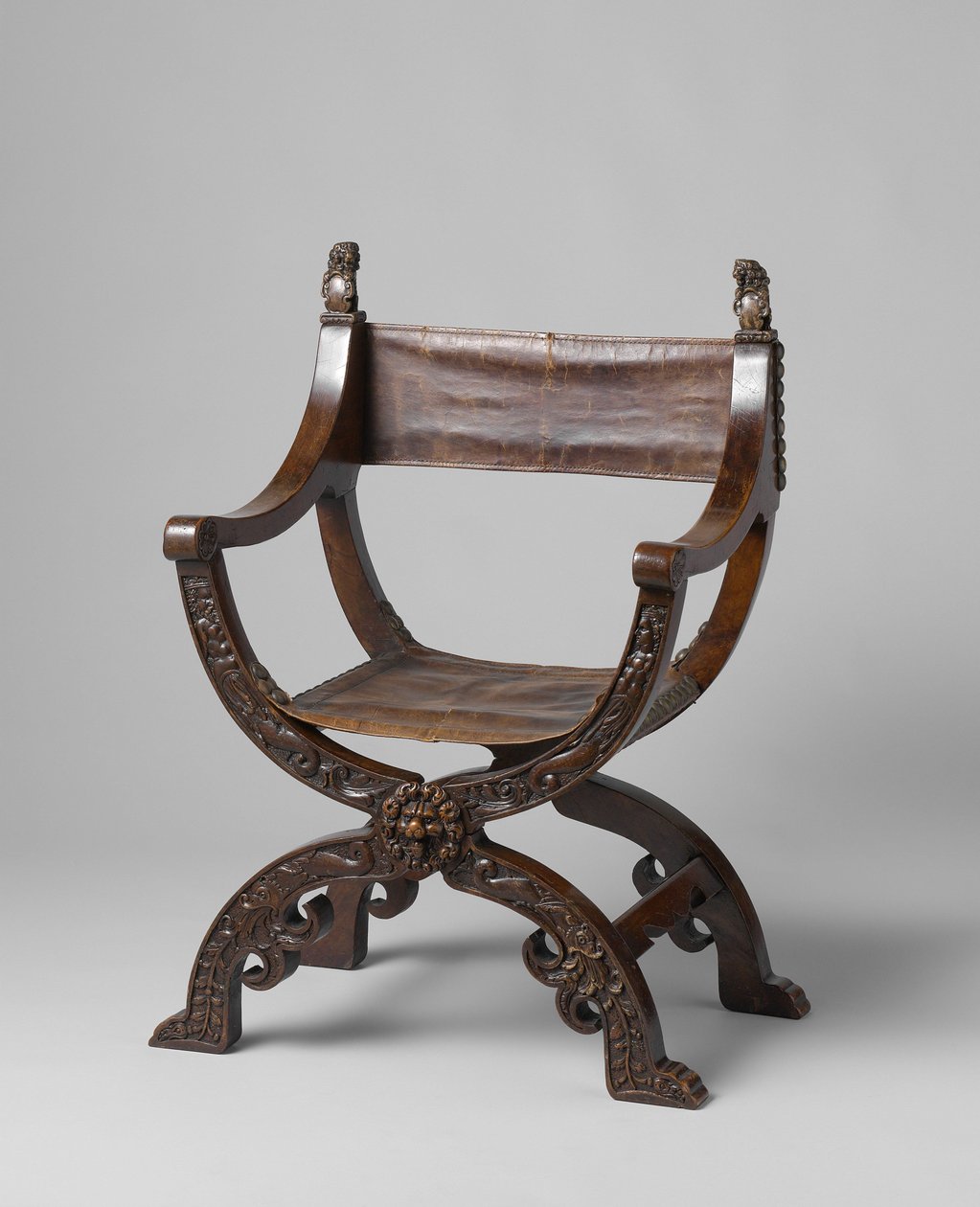 Skládací židle, cca 1620-50 (ořech) od Netherlandish School