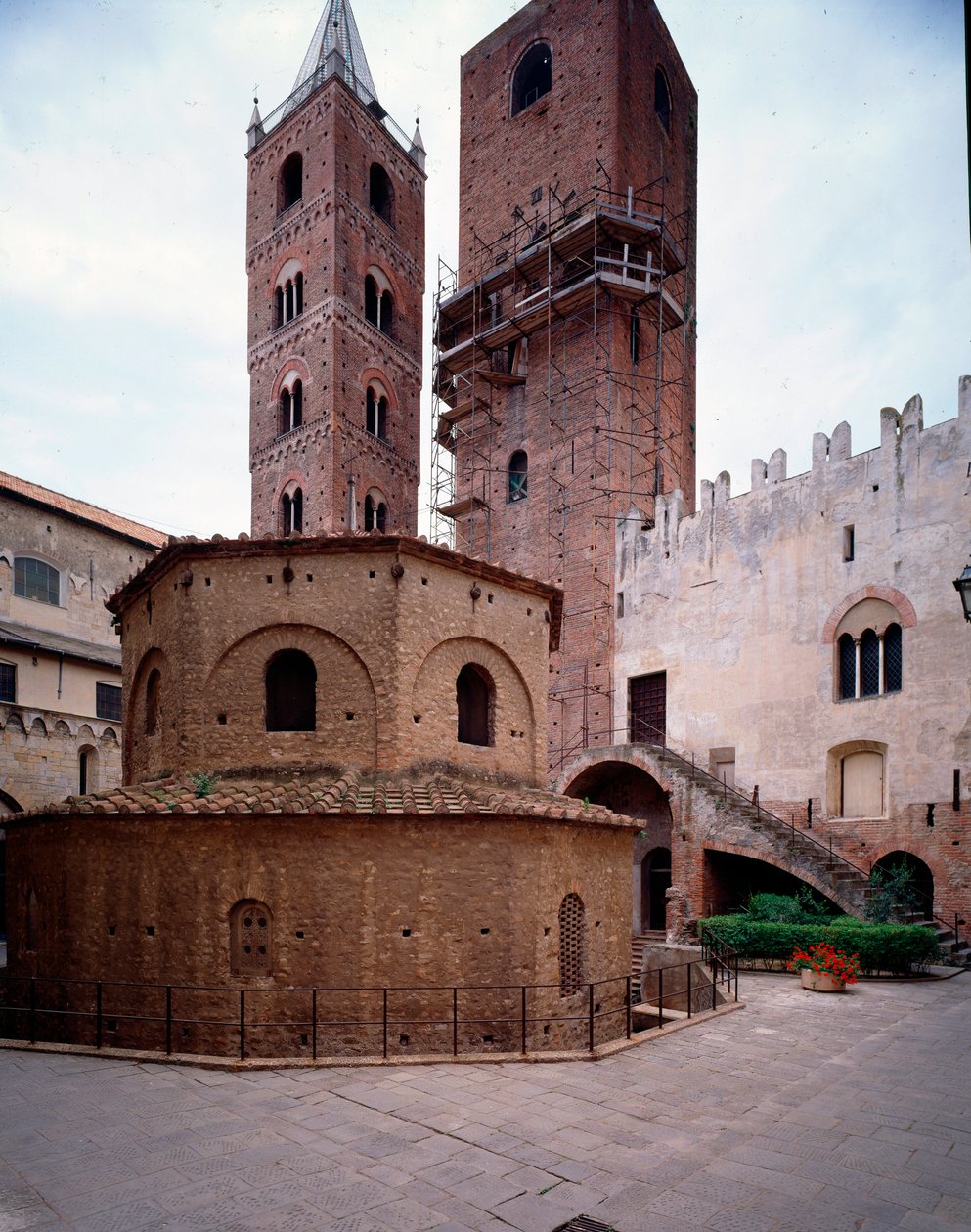Raně křesťanská architektura: baptisterium od Paleo Christian