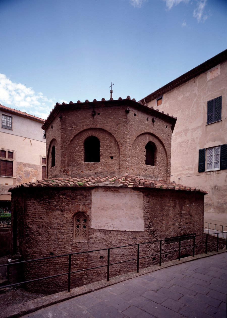 Raně křesťanská architektura: baptisterium od Paleo Christian