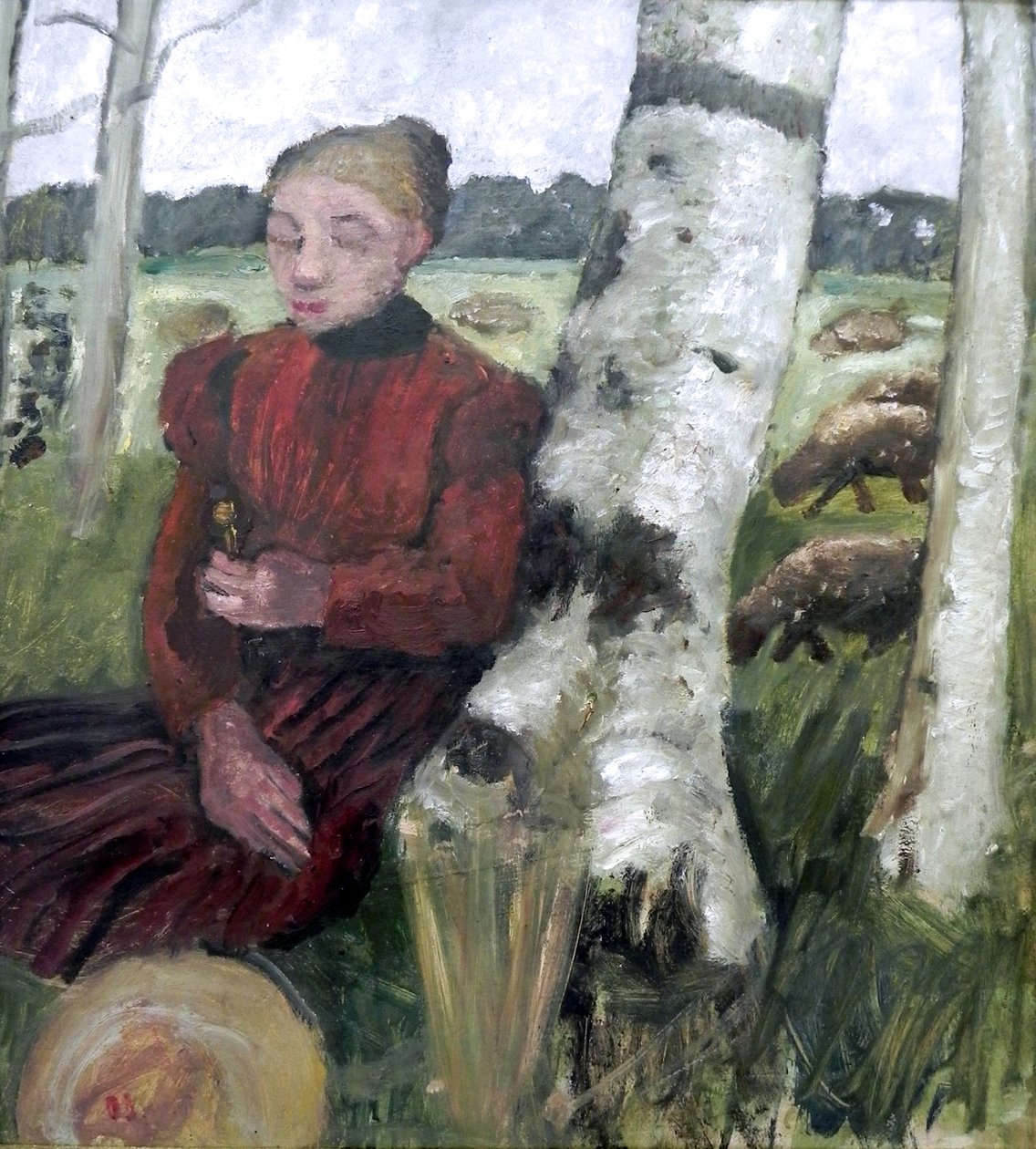Dívka spočívající na kmeni břízy, v pozadí hejno ovcí od Paula Modersohn Becker
