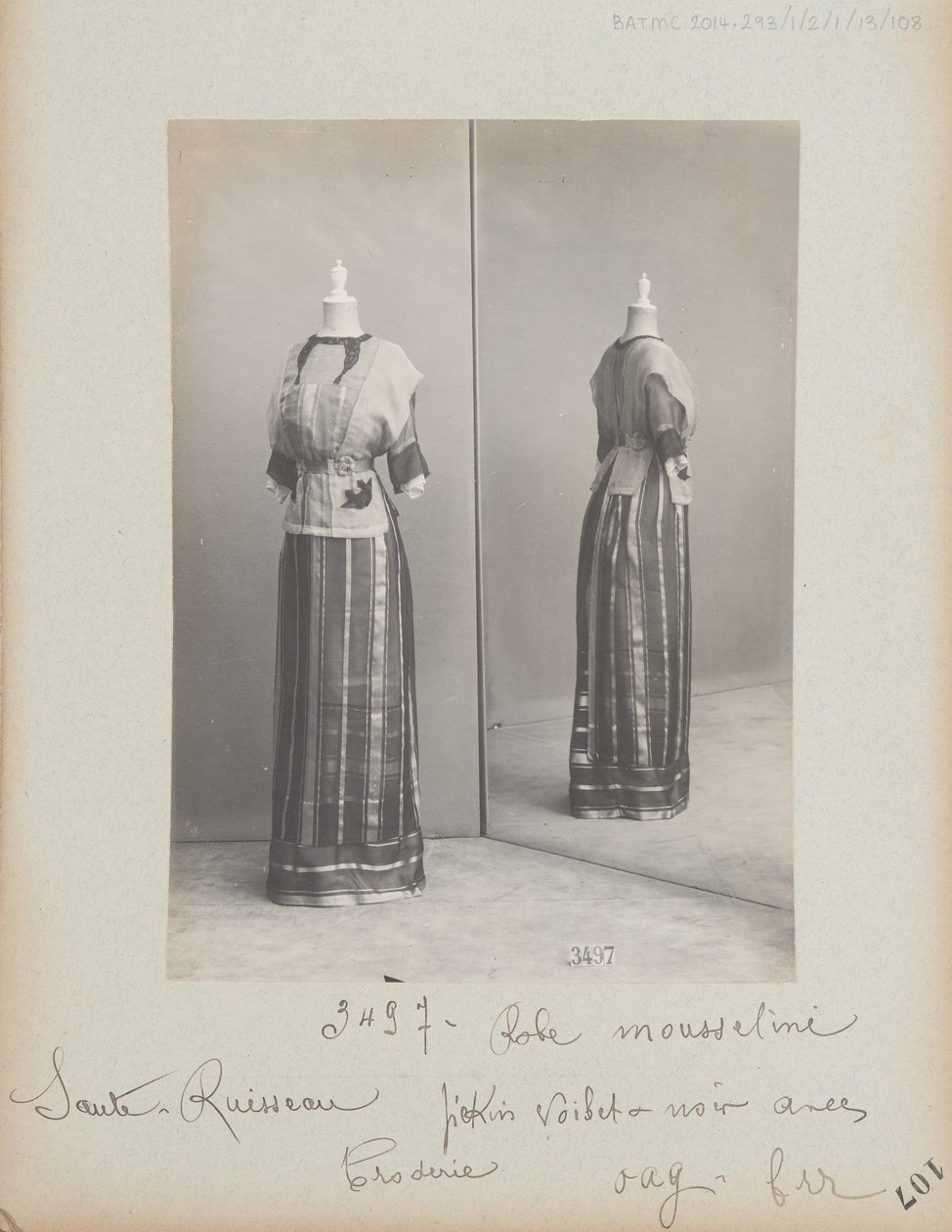 Stránka alba: House of Worth, Dress od Photographer French