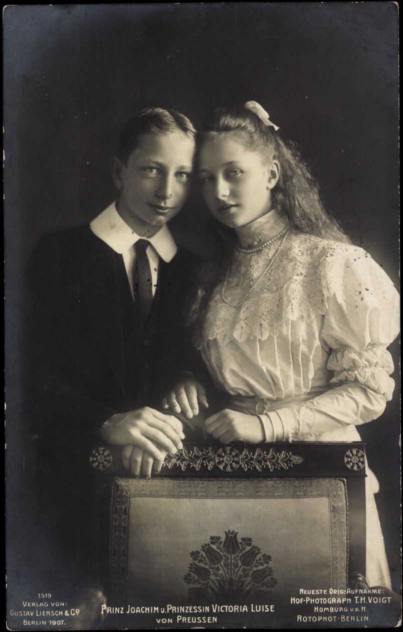 Princ Joachim a princezna Victoria Luise od Photographer German