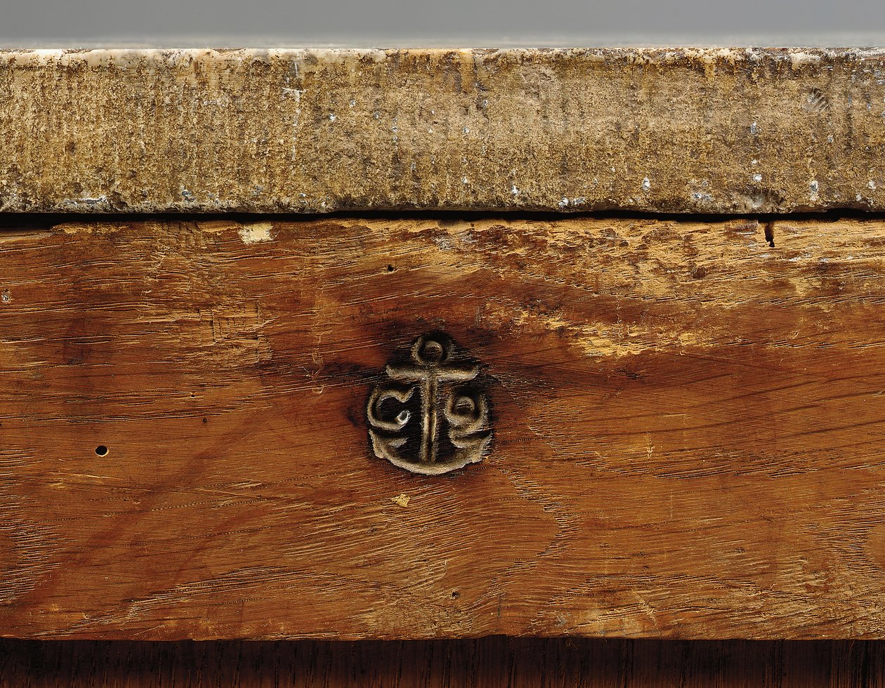 Detail komody Ludvíka XV od Pierre Roussel