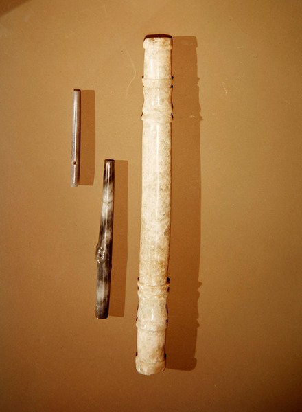 Barové přívěsky, z Guacimo, oblast Linea Vieja (nefrit) od Pre Columbian Pre Columbian