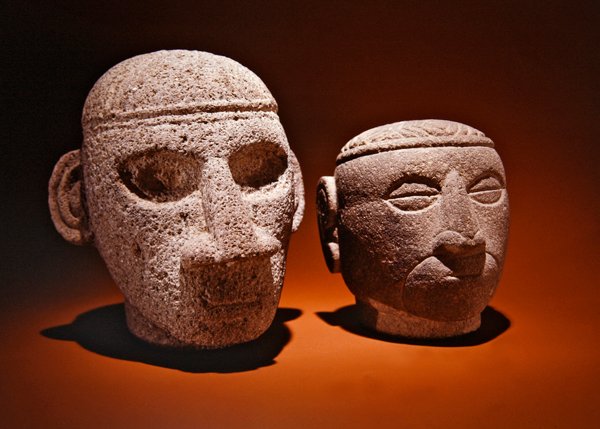 Heads, Kostarika od Pre Columbian Pre Columbian