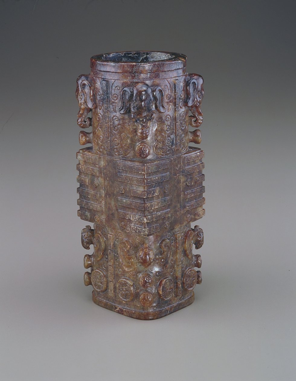 Cong (jade) od Qing Dynasty Chinese School