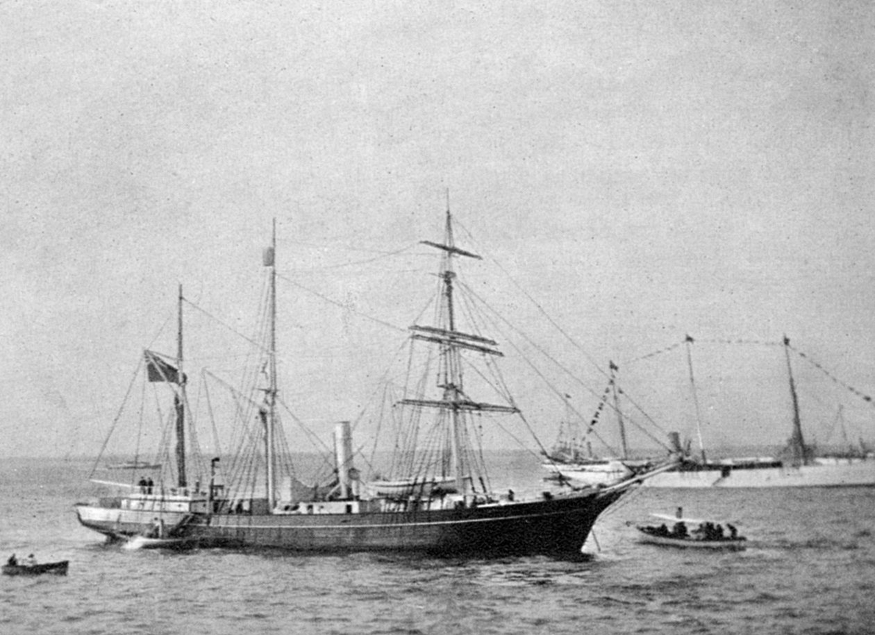 Loď Ernesta Shackletonsa HMS Nimrod, 1907-1908. od Queen Alexandra