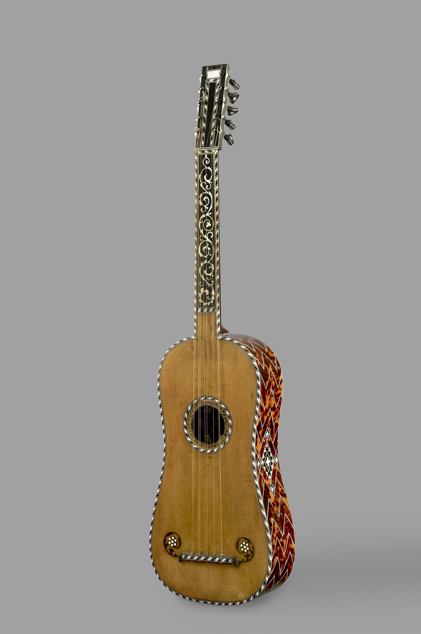 Kytara, 1641 (přírodní borovice, želví krunýř, perleť, slonovina) od Rene Voboam