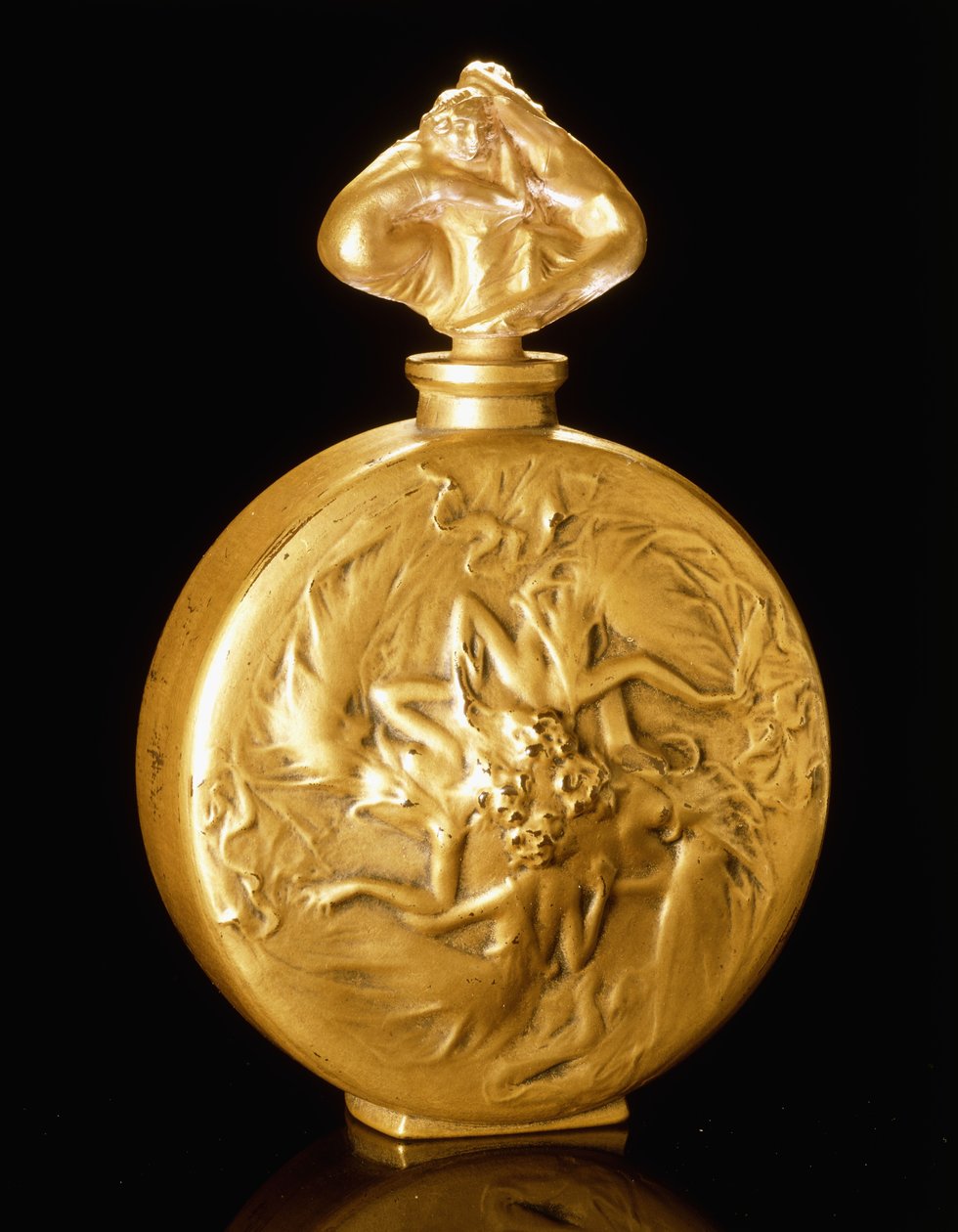 Figurky růže na flakonku, od Rene Jules Lalique