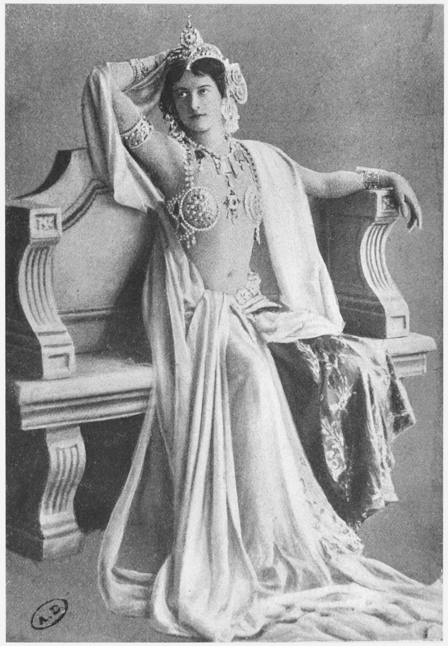 Mata Hari, 1910 od Reutlinger Studio