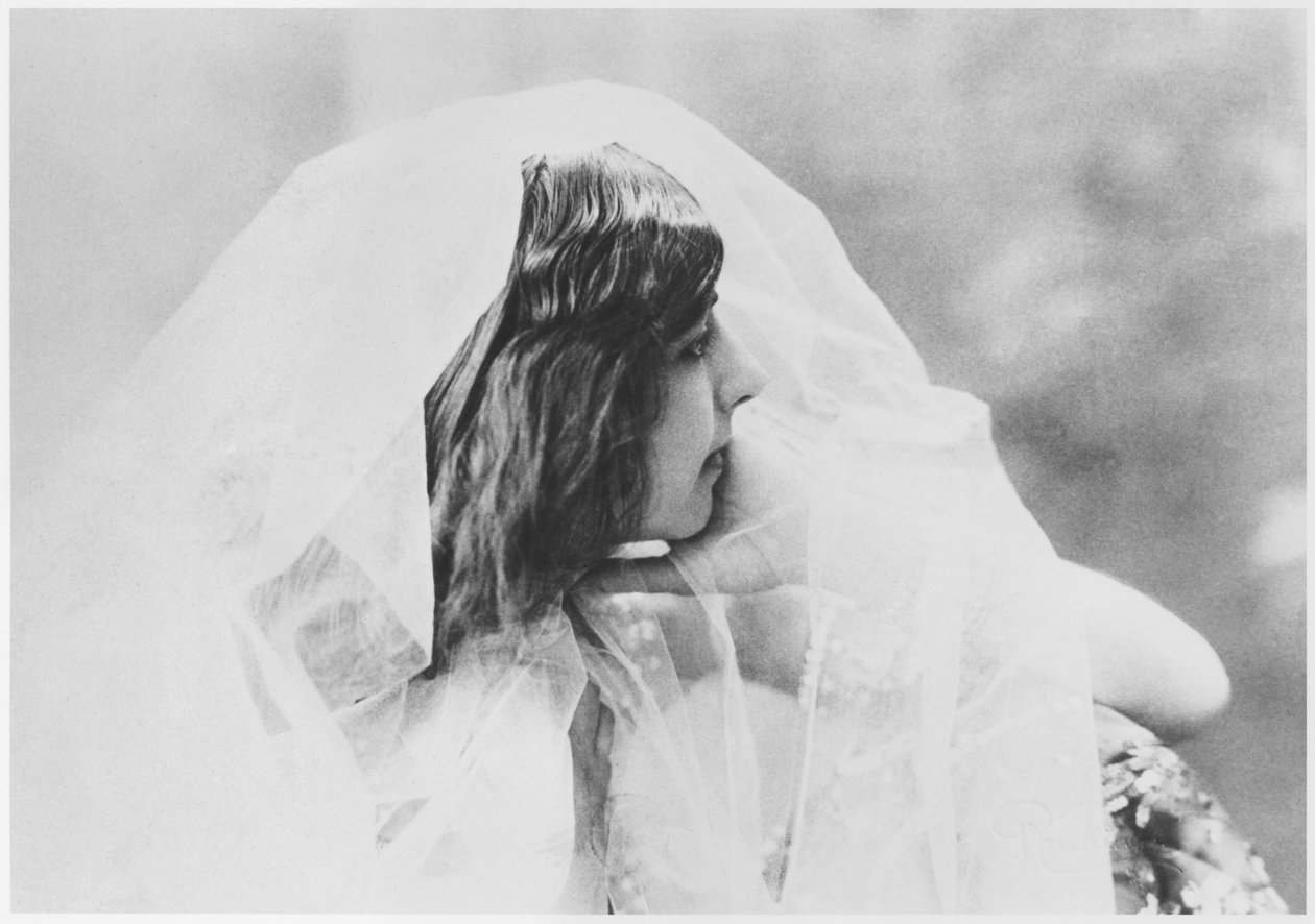 Mata Hari, kolem roku 1905 od Reutlinger Studio