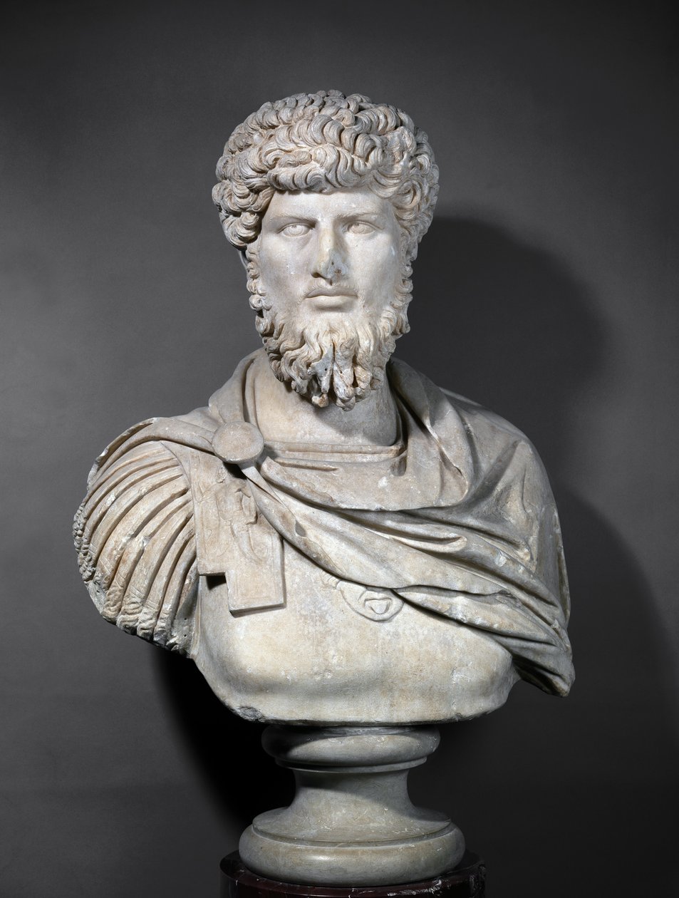 Busta císaře Lucia Veruse (86-161) (mramor) od Roman