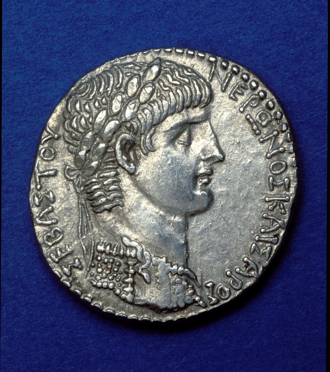 Mince císaře Nerona (kov) od Roman