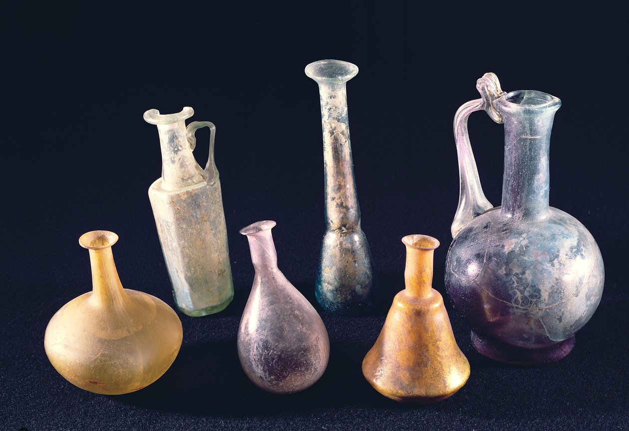 Šest váz, z Aquileia (sklo) od Roman
