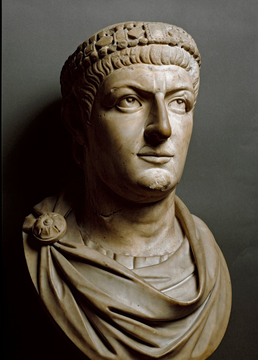 Busta Konstantina Velikého (mramorová socha) od Roman