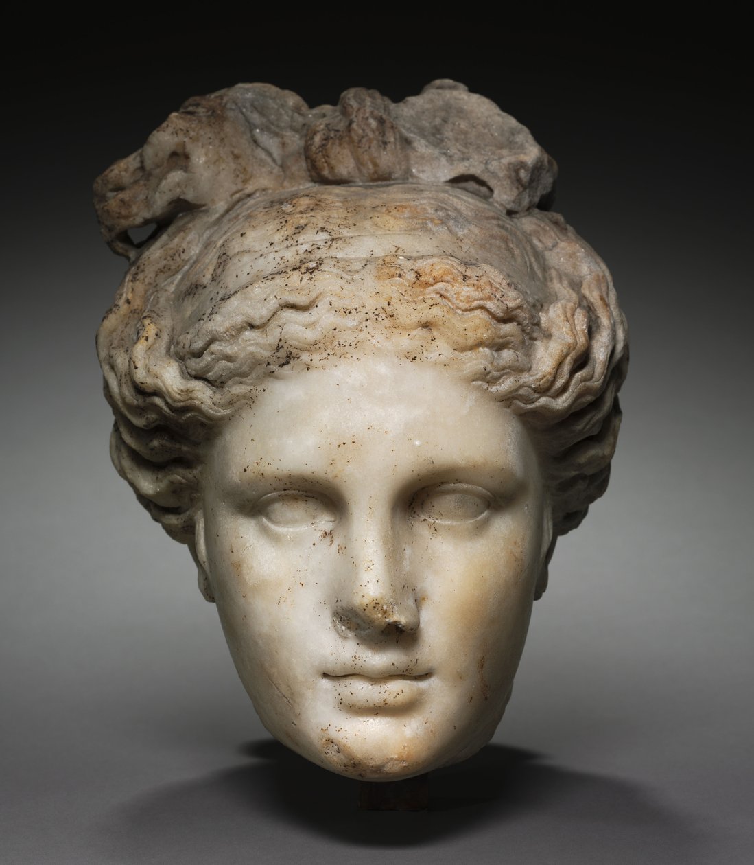 Hlava Afrodity, 1-100 od Roman Imperial Period