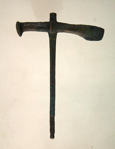 Sekera, nalezená v Bebře (měď) od Roman Roman