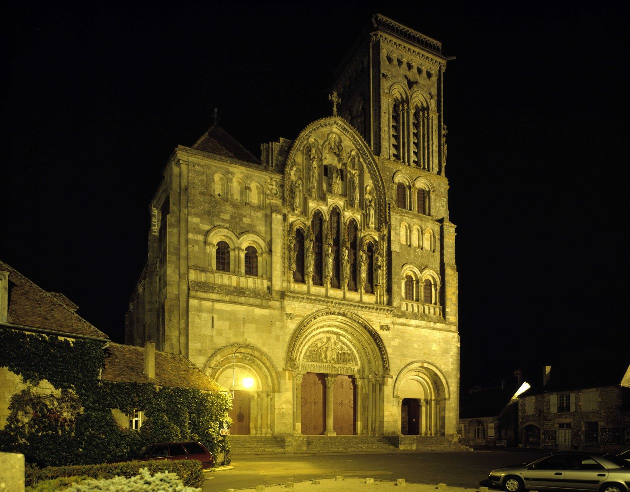 Katedrála Vezelay (Yonne 89). od Romanesque