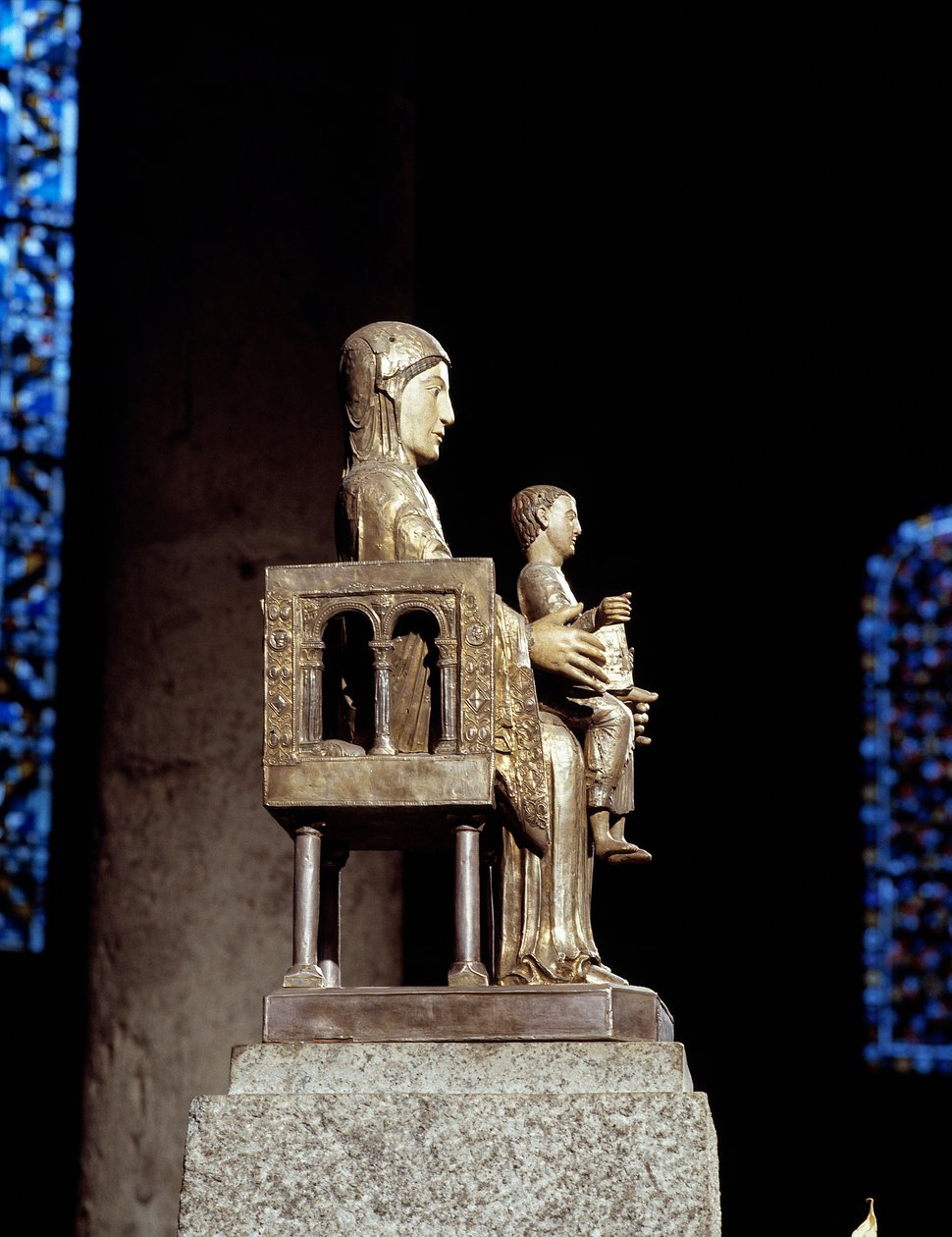 Panna a dítě (socha) od Romanesque