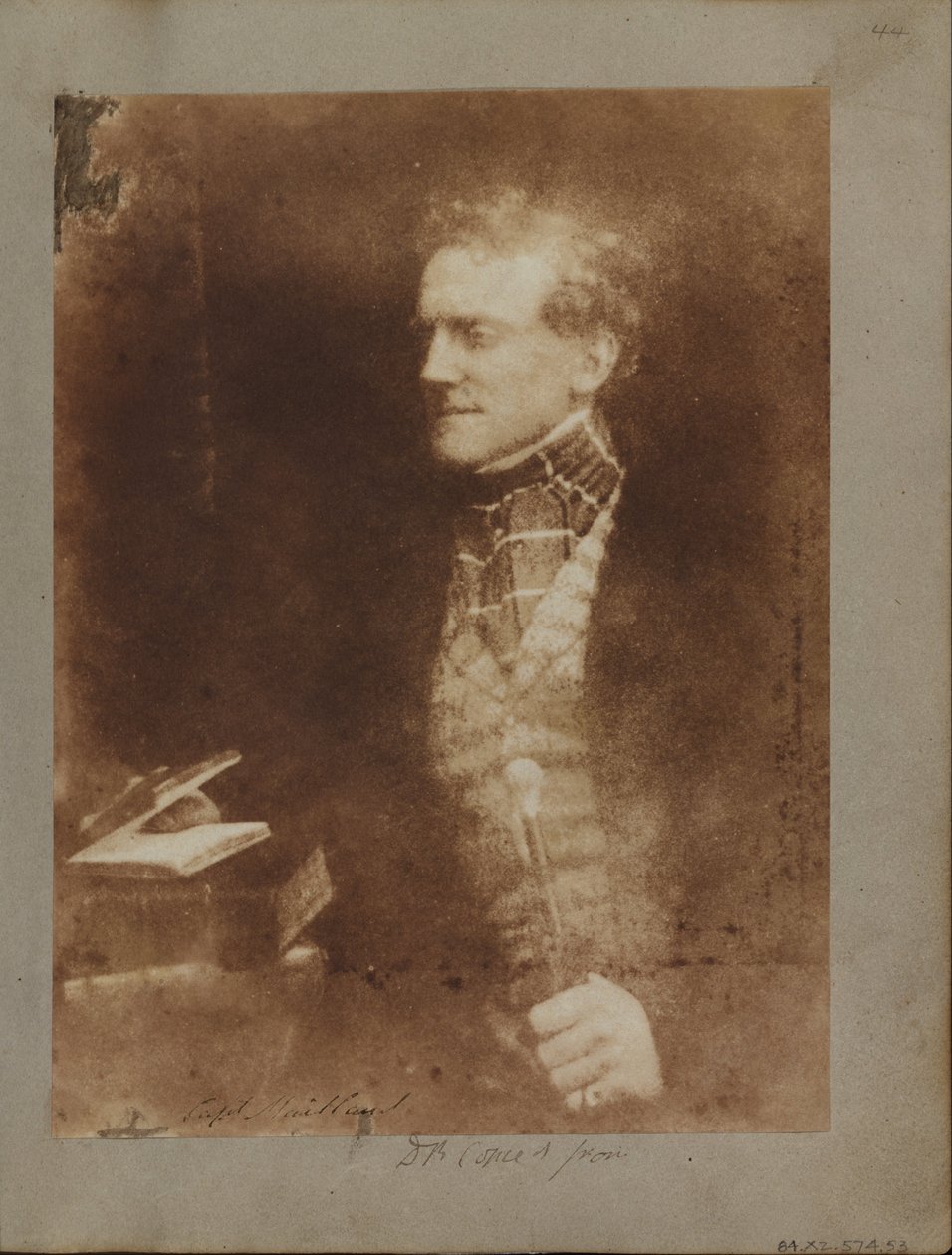 Kapitán W. Heriot Maitland. od Sir David Brewster