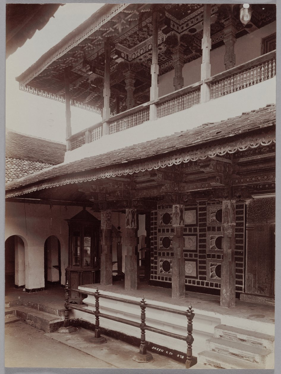 Buddhistický chrám v Kandy, Ceylon od Skeen and Co.