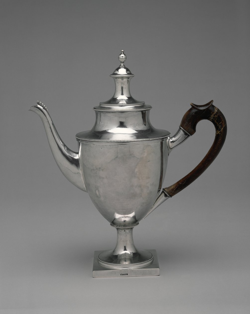 Čajová konvice, část sady, 1784-1800 (stříbrná) od Standish Barry