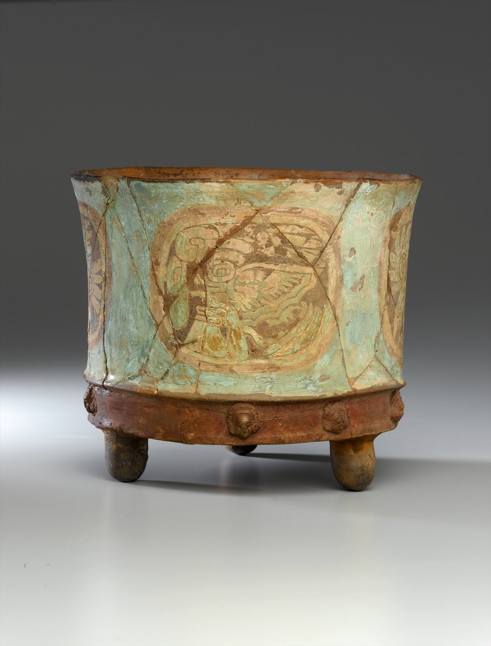 Tripod Jar, cca 800 (hlína) (viz také 278902-278904) od Teotihuacan