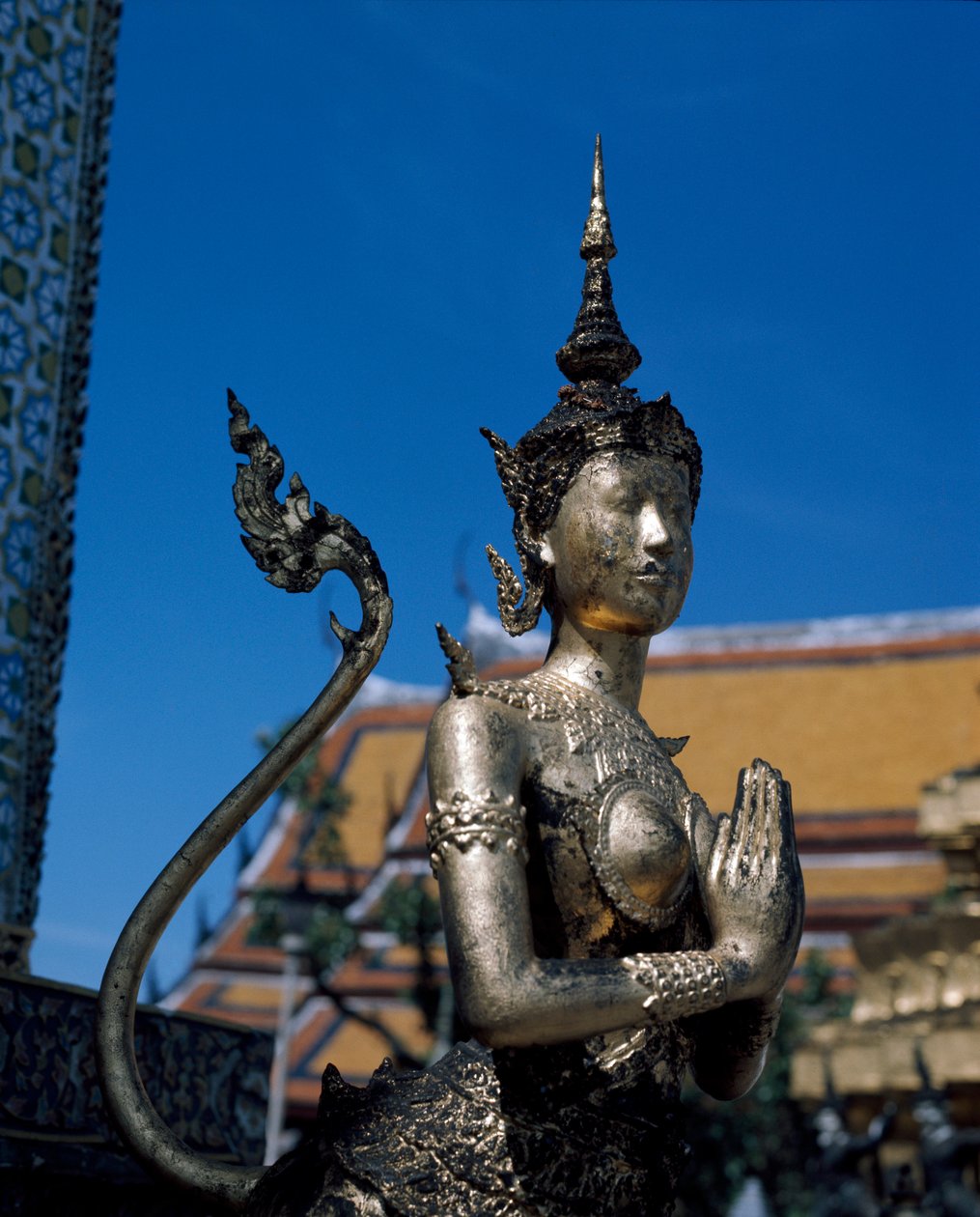 Detail kinnari od Thai School