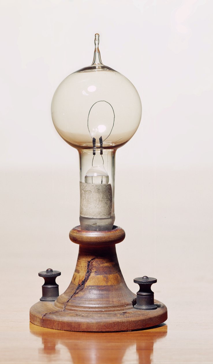 Elektrické vlákno, 1879 (sklo a dřevo) (viz také 259550 a 260230) od Thomas Alva Edison