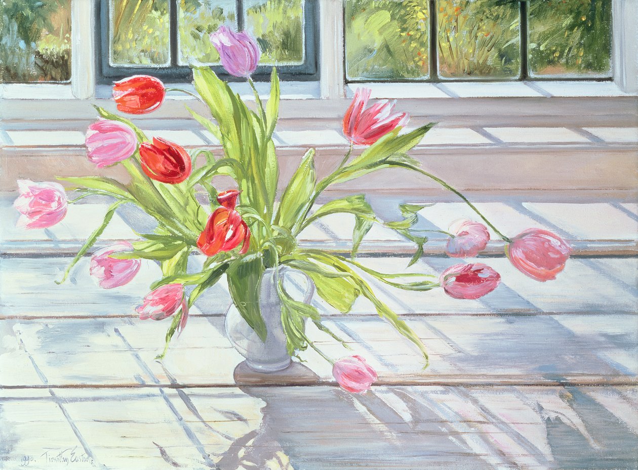 Tulipány ve večerním světle, 1990 od Timothy Easton
