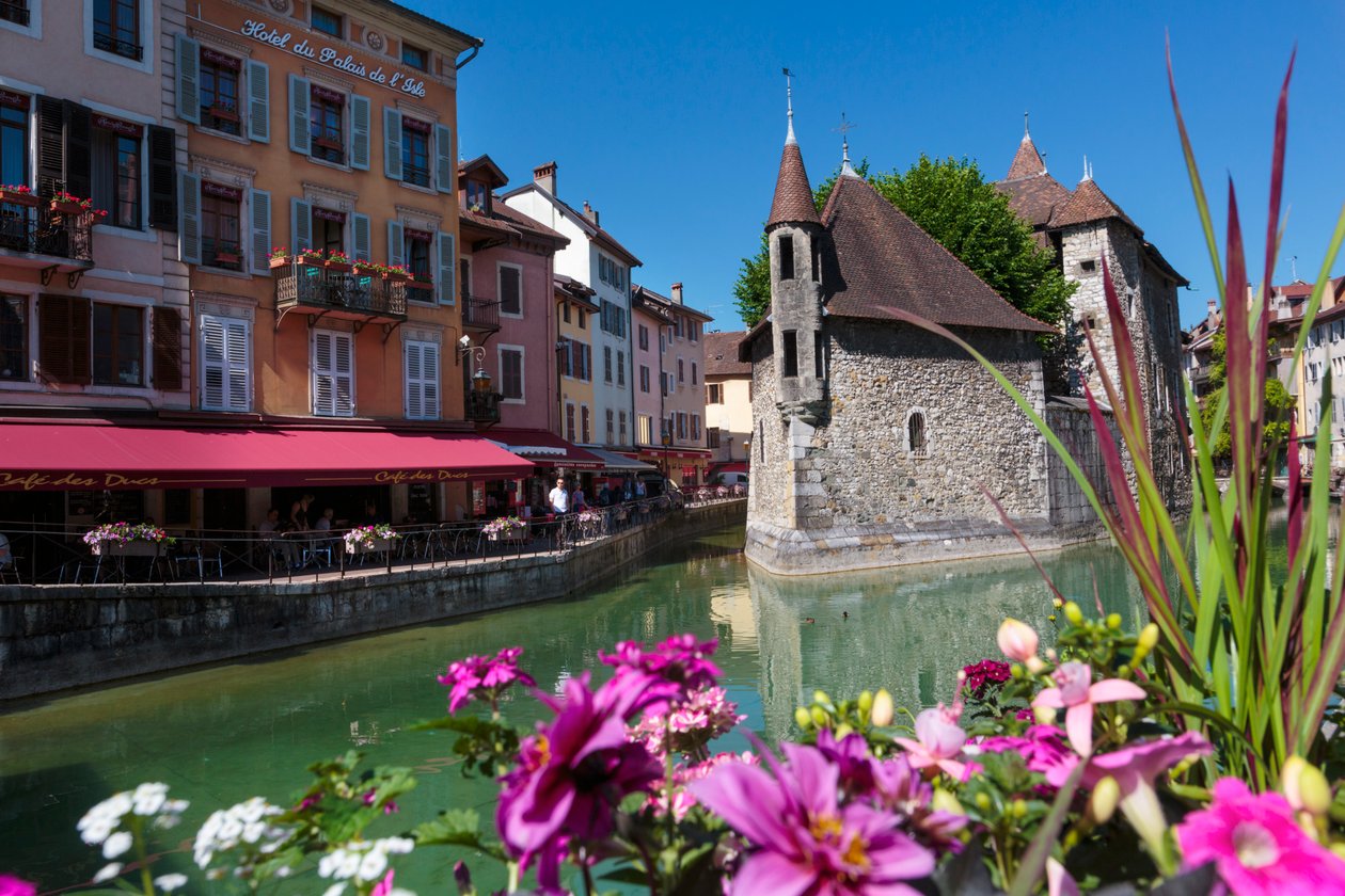 Annecy, Francie. Isle Palace. od Unbekannt Unbekannt