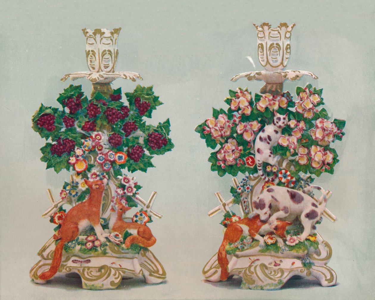 Pair of Chelsea Candlesticks, c18. století od Unbekannt