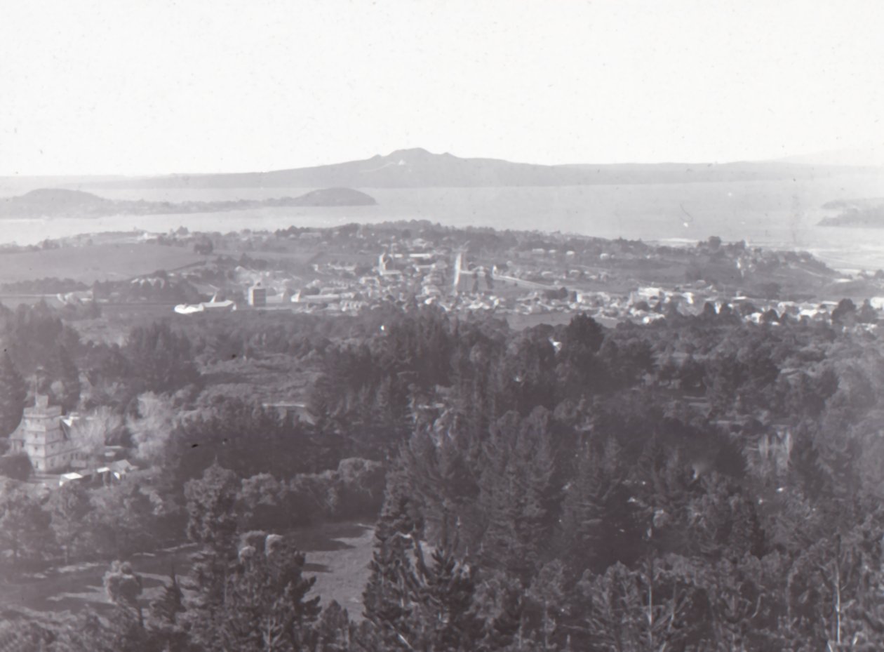 Auckland, z Mount Eden, konec 19.-začátek 20. století. od Unbekannt