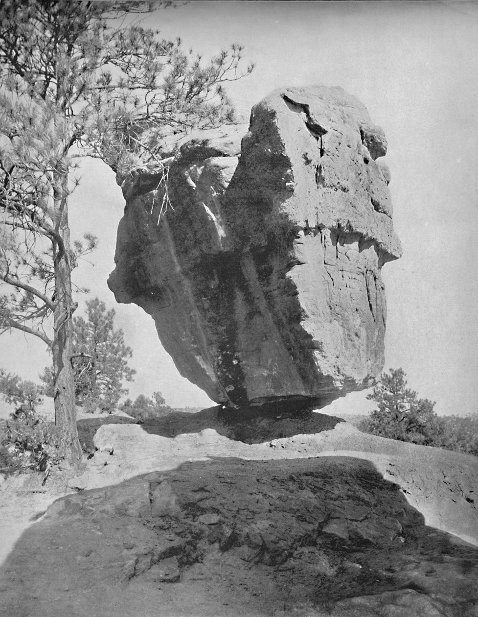 Balanced Rock, Garden of the Gods, Col., c1897. od Unbekannt