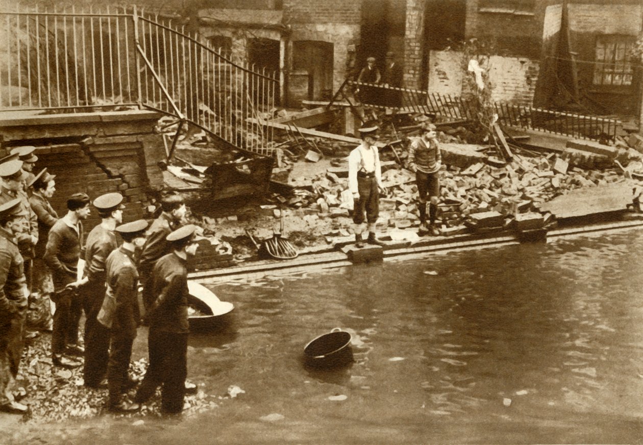 Povodeň v Londýně, 1928, 1935. od Unbekannt
