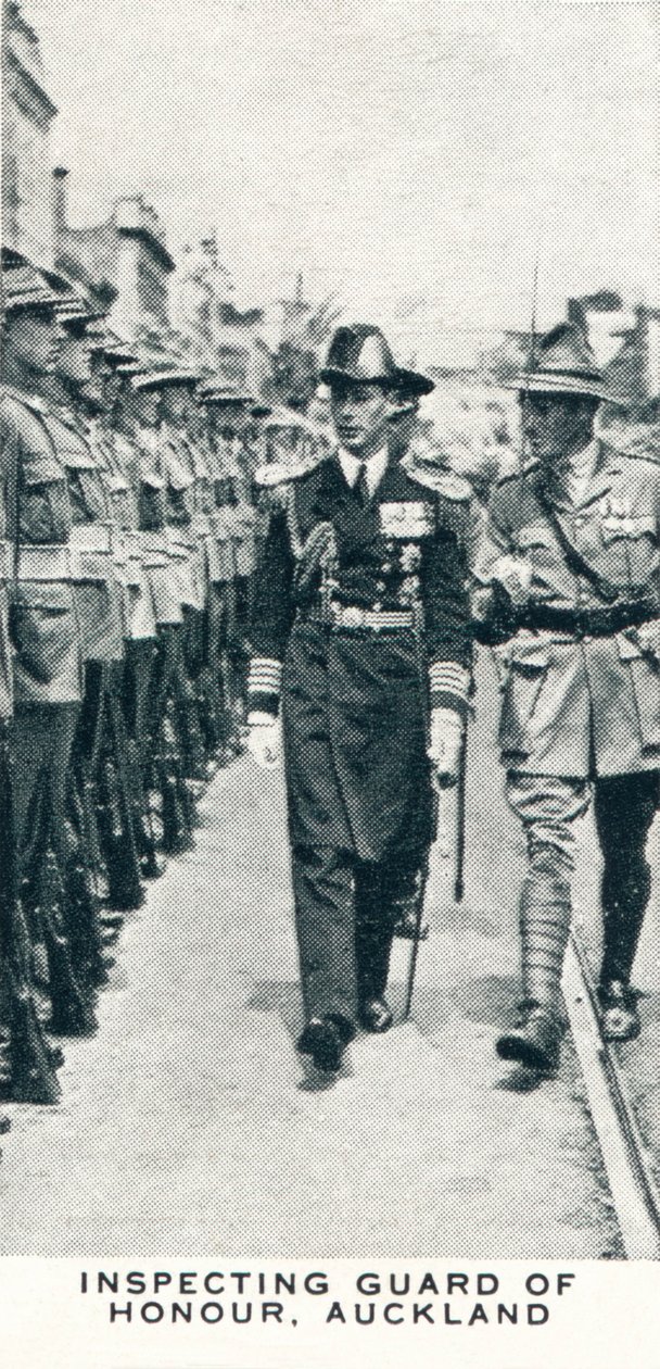 Inspecting Guard of Honor, Auckland, 1927 1937 od Unbekannt