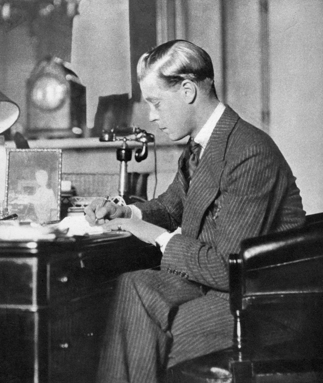 Král Edward VIII při práci, 1936 od Unbekannt