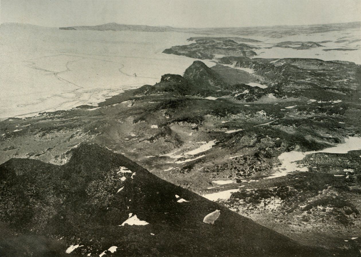 Pohled na sever směrem k Cape Royds, c1908, 1909. od Unbekannt