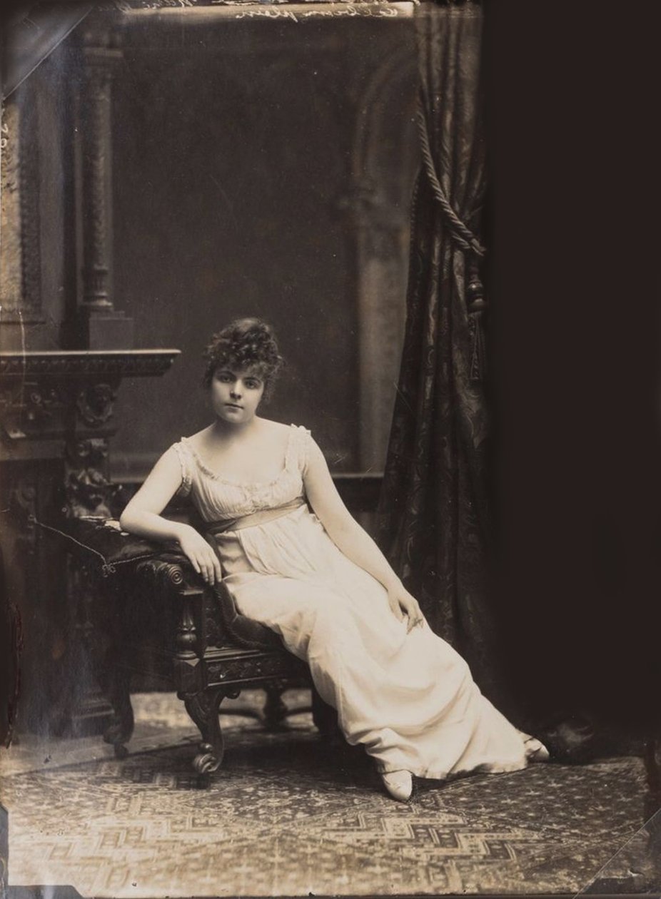 Maria Konstantinovna Bashkirtseva 1858-1884, počátek 80. let 19. století. od Unbekannt