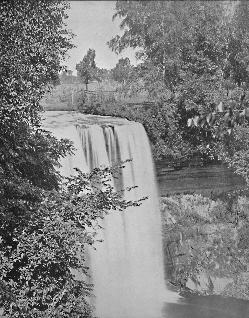 Minnehaha Falls, Minnesota, c1897. od Unbekannt