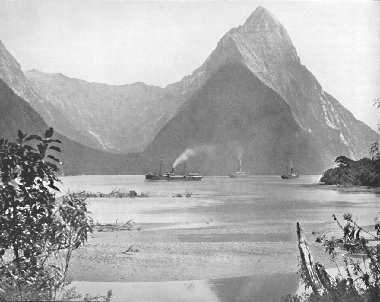 Mitre Peak, 19. století od Unbekannt