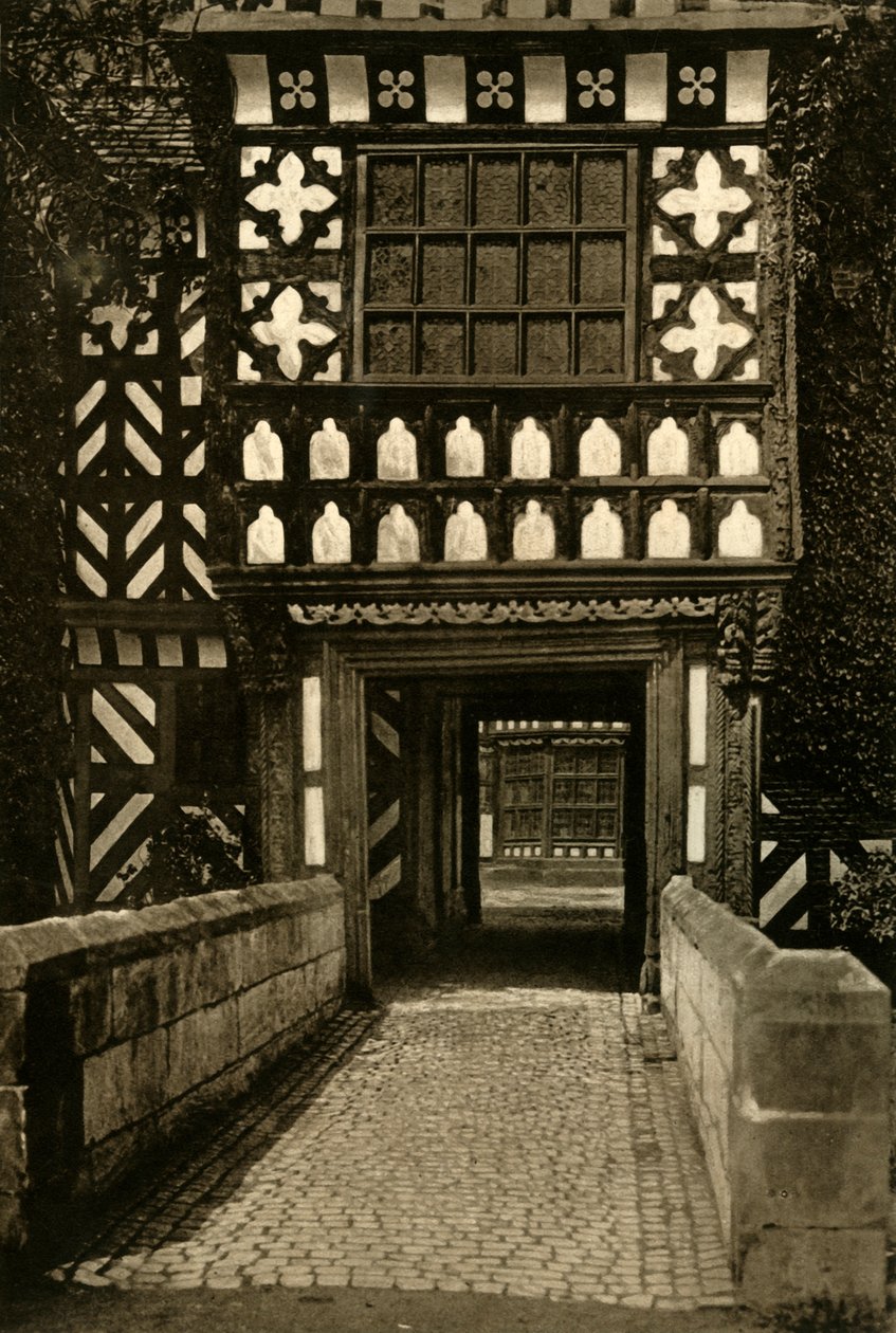Moreton Old Hall, Congleton, 1920. od Unbekannt