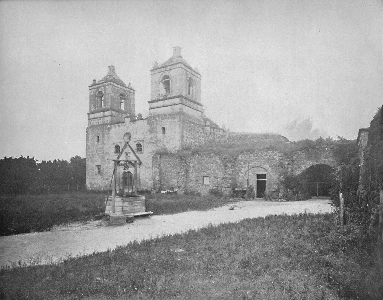 Stará španělská mise, San Antonio, Texas, c1897. od Unbekannt