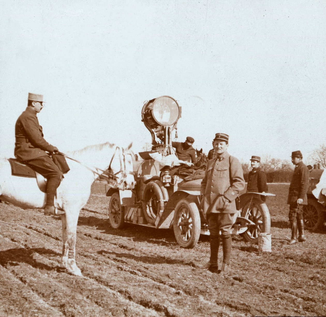 Projektor, Chalons, severní Francie, c1914-c1918. od Unbekannt